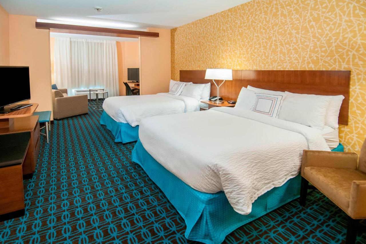 | Fairfield Inn & Suites San Antonio Brooks City Base