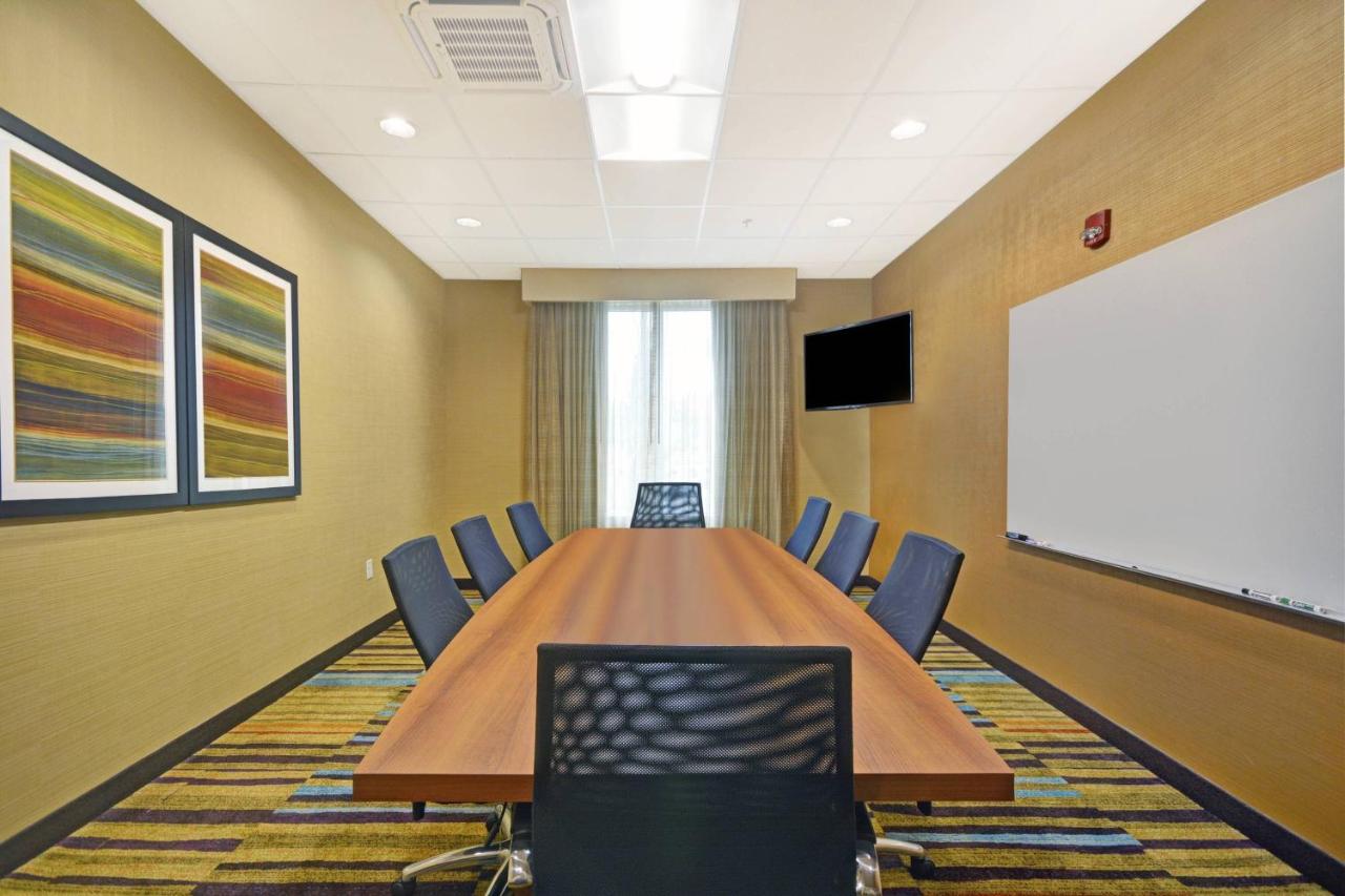 | Fairfield Inn & Suites by Marriott Savannah SW/Richmond Hill