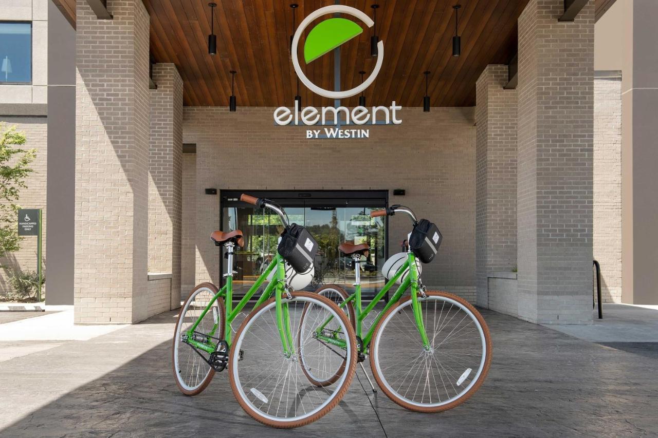 | Element Seattle Sea-Tac Airport