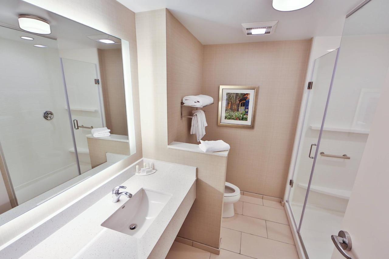 | Fairfield Inn & Suites by Marriott Savannah Midtown
