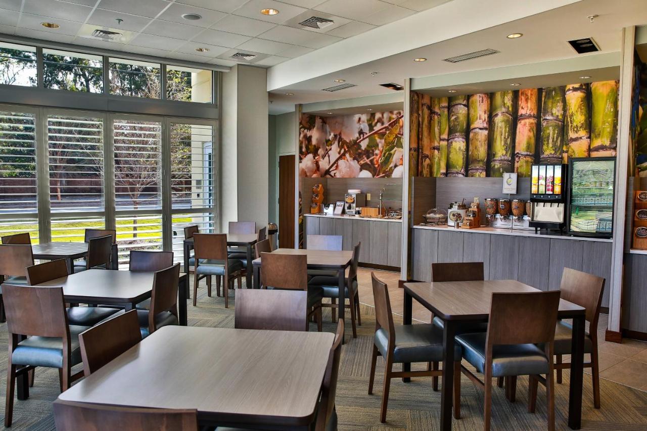 | Fairfield Inn & Suites by Marriott Savannah Midtown