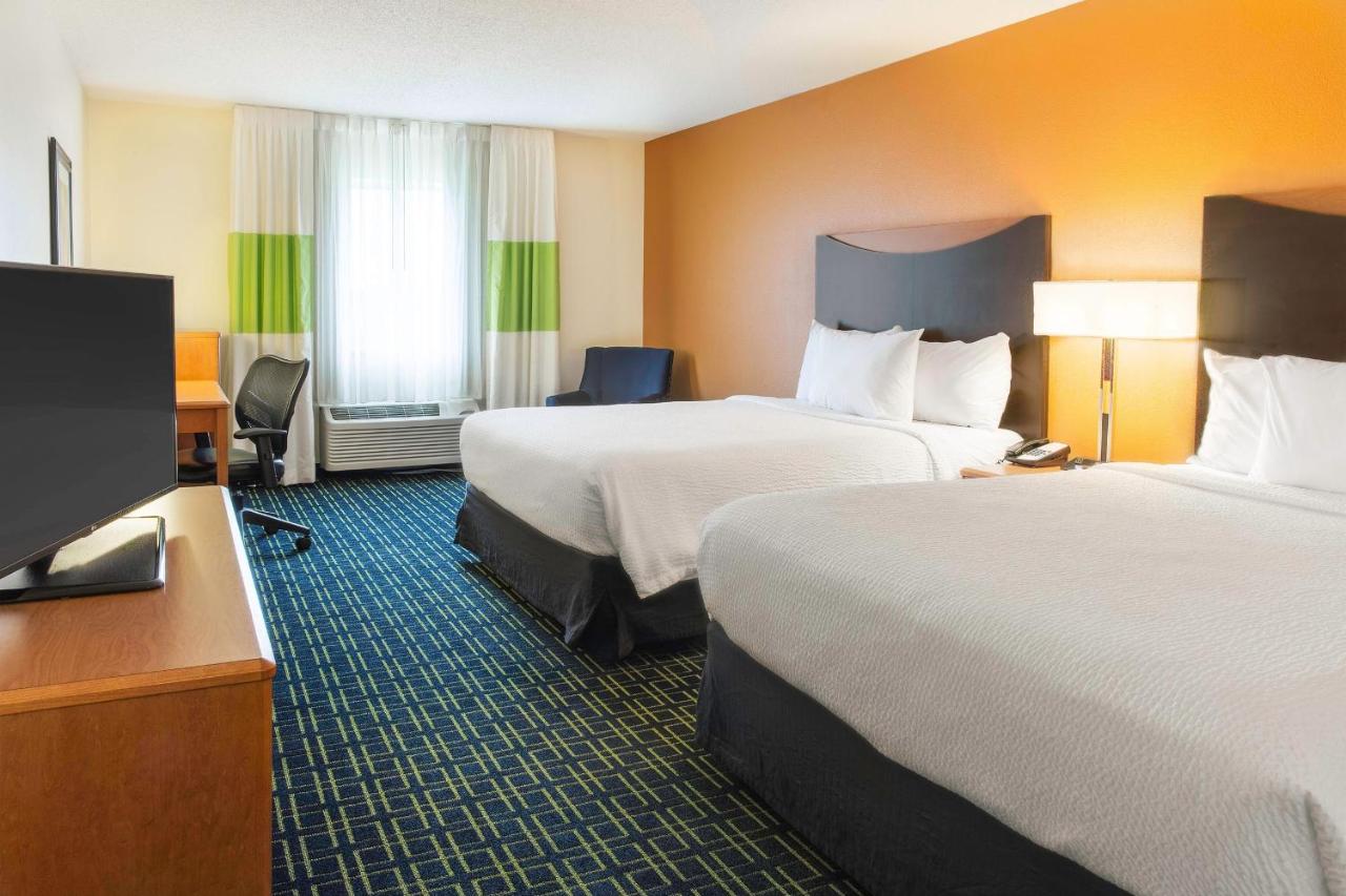 | Fairfield Inn & Suites Fargo