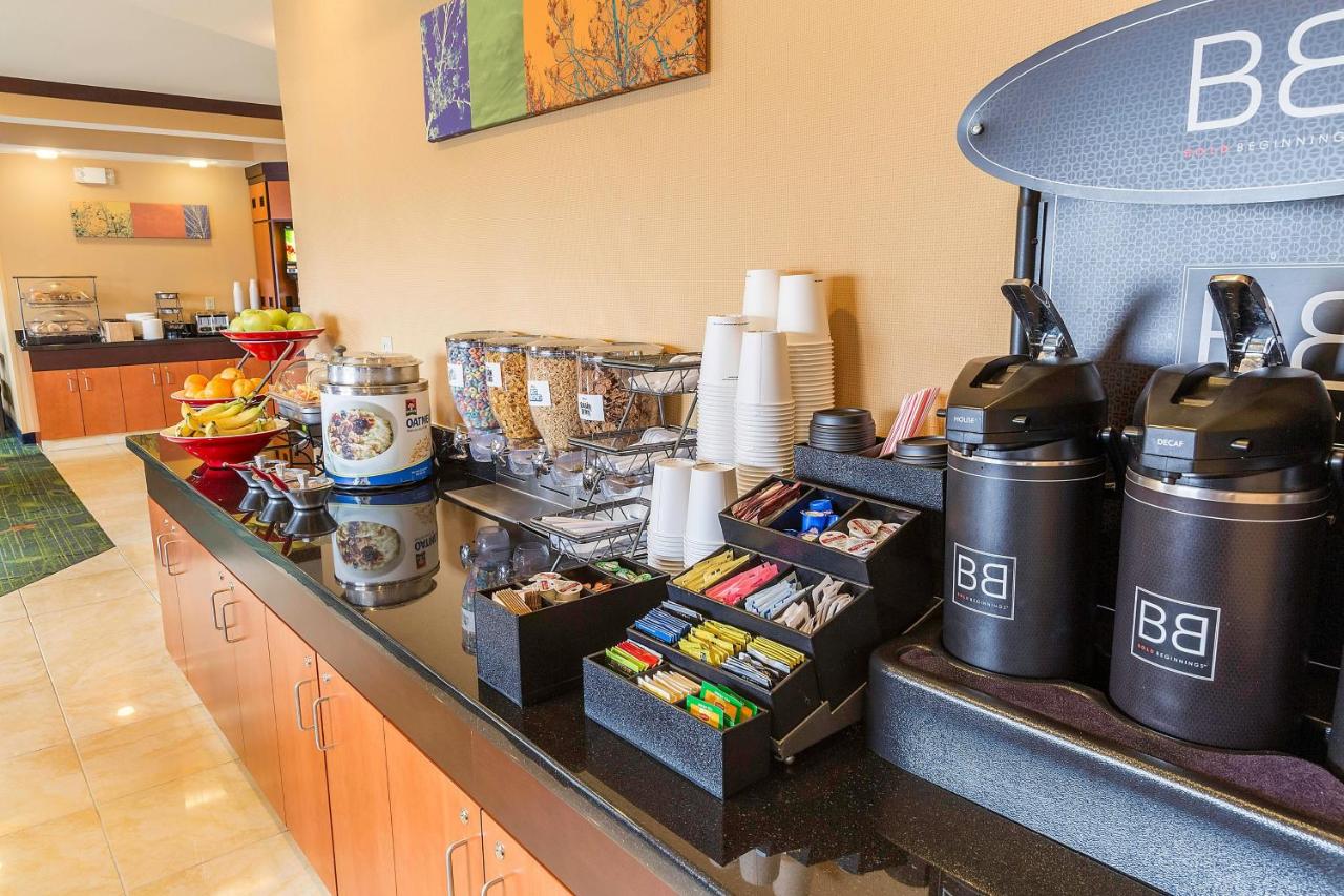 | Fairfield Inn & Suites Fargo