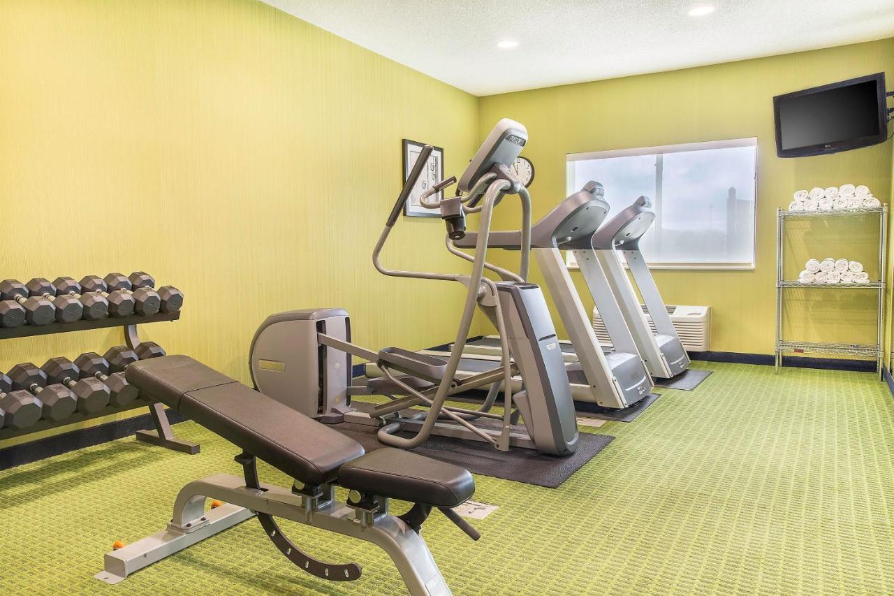 | Fairfield Inn & Suites Fargo