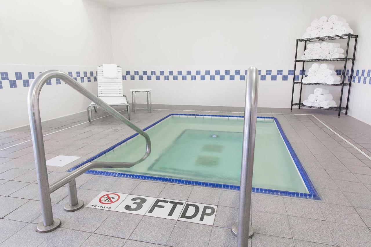 | Fairfield Inn & Suites Fargo