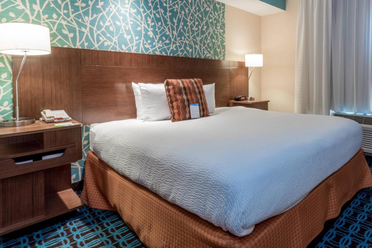 | Fairfield Inn & Suites by Marriott Montgomery Airport