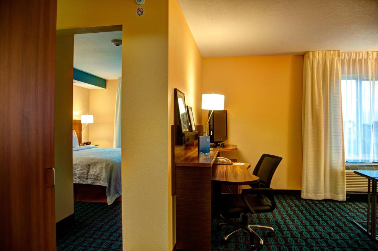 | Fairfield Inn & Suites by Marriott Montgomery Airport