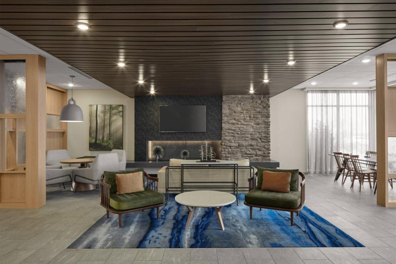 | Fairfield Inn & Suites Louisville New Albany IN