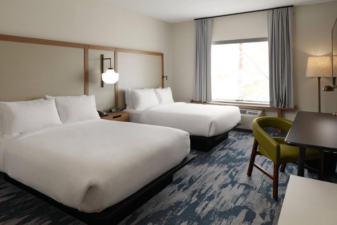 | Fairfield Inn & Suites Louisville New Albany IN