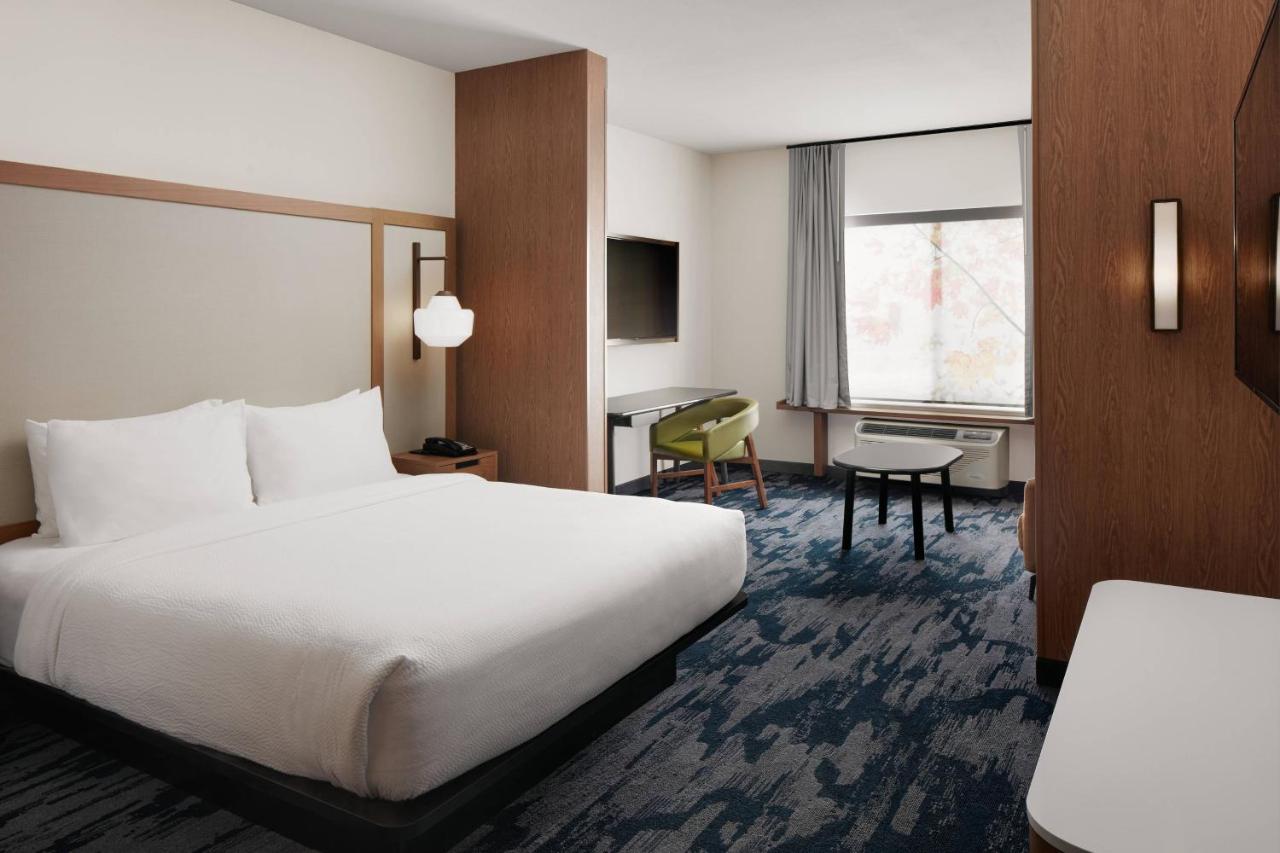 | Fairfield Inn & Suites Louisville New Albany IN
