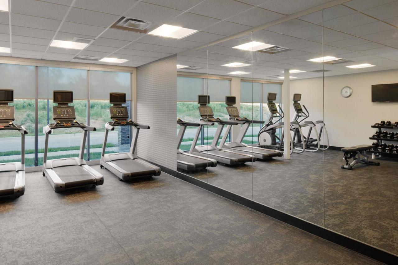 | Fairfield Inn & Suites Louisville New Albany IN