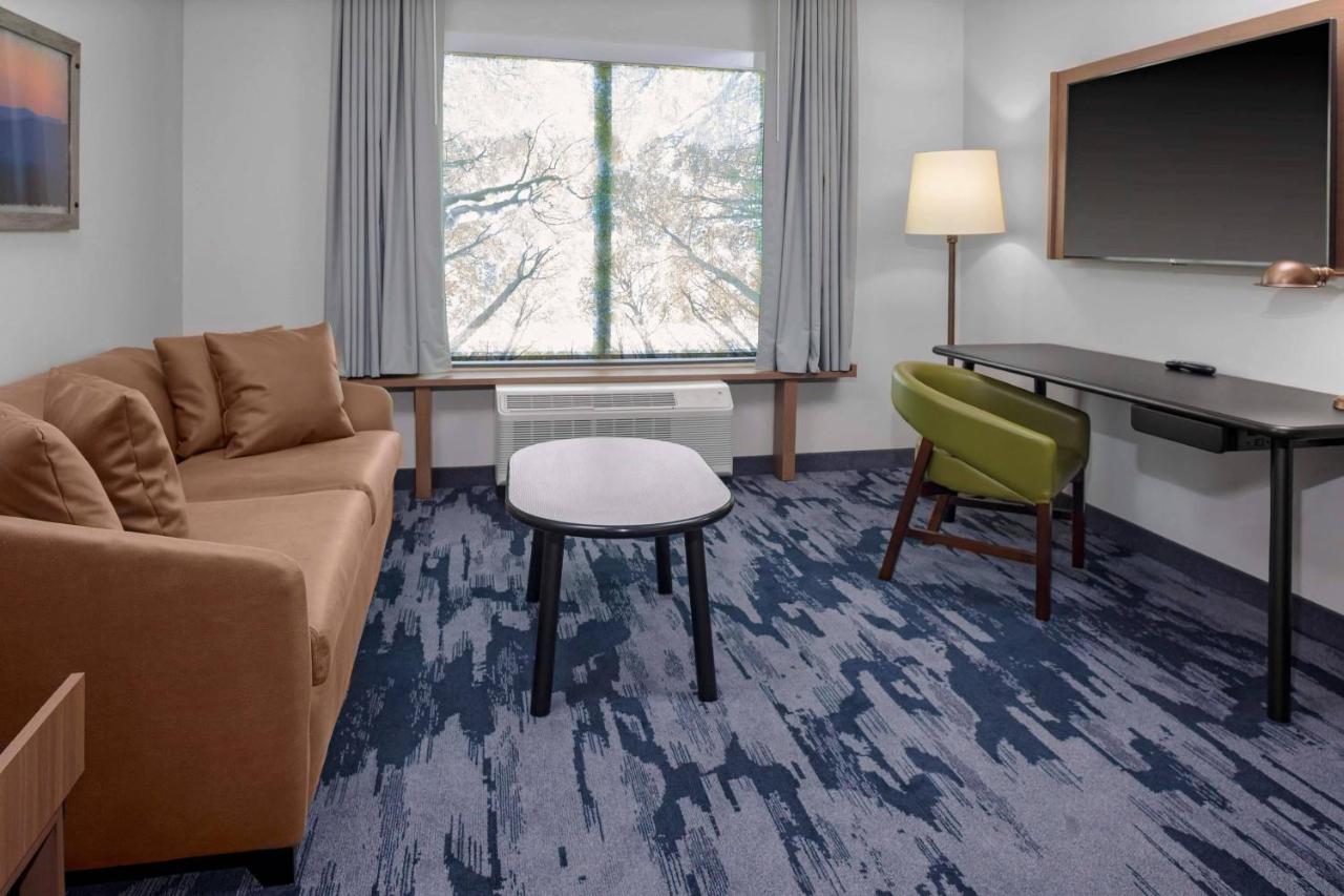 | Fairfield Inn & Suites by Marriott Memphis Collierville