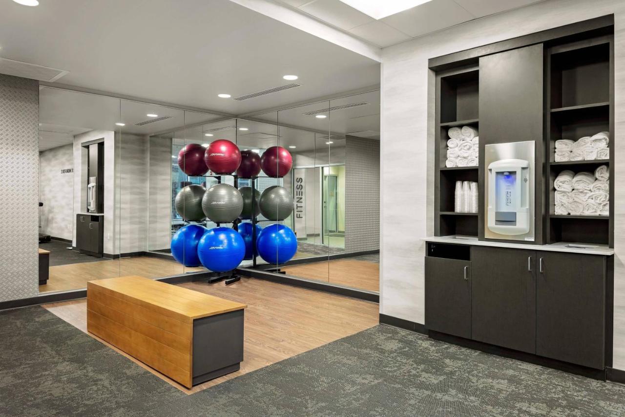 | Fairfield Inn & Suites by Marriott Memphis Collierville