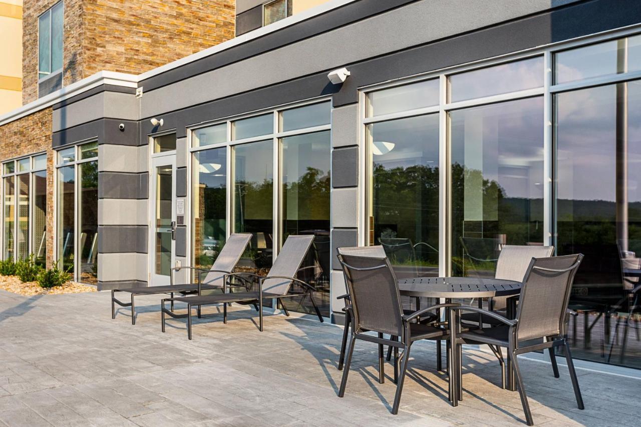  | Fairfield Inn & Suites Rolla