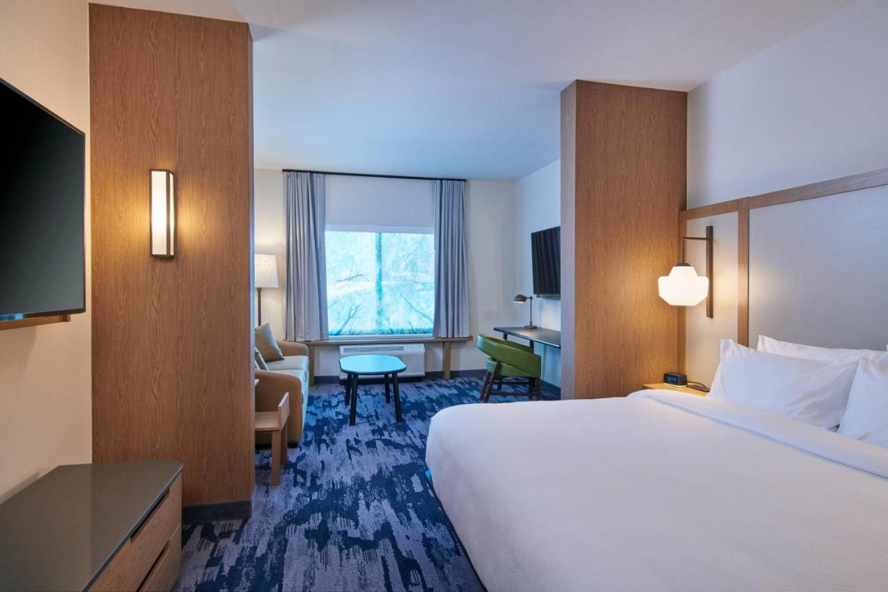 Suite, 1 King, Sofa bed at Fairfield Inn & Suites by Marriott Louisville Jeffersonville