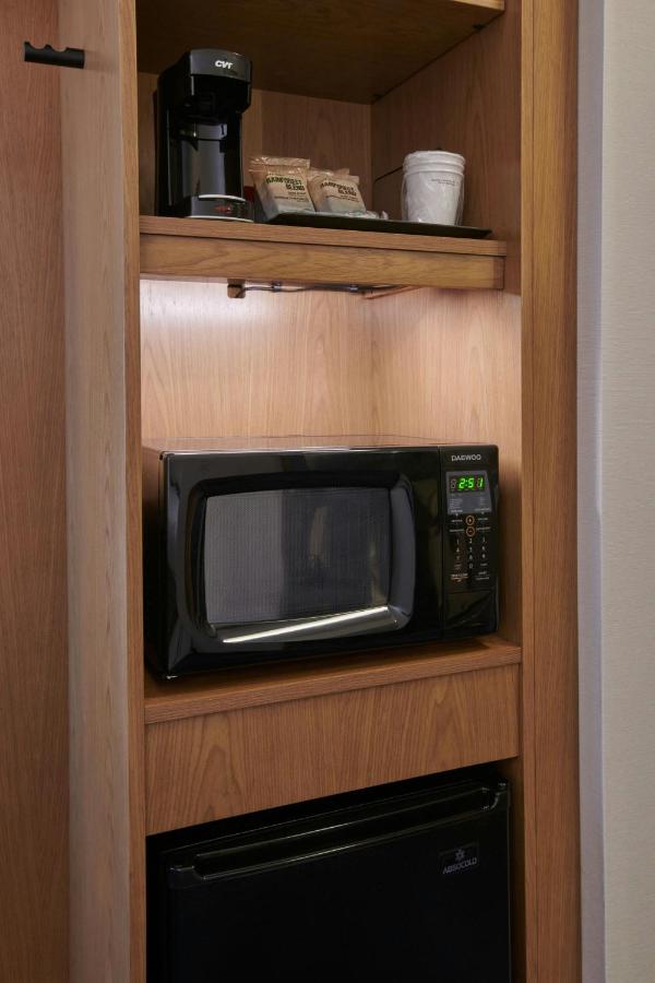 Guest Room, 1 King at Fairfield Inn & Suites by Marriott Louisville Jeffersonville