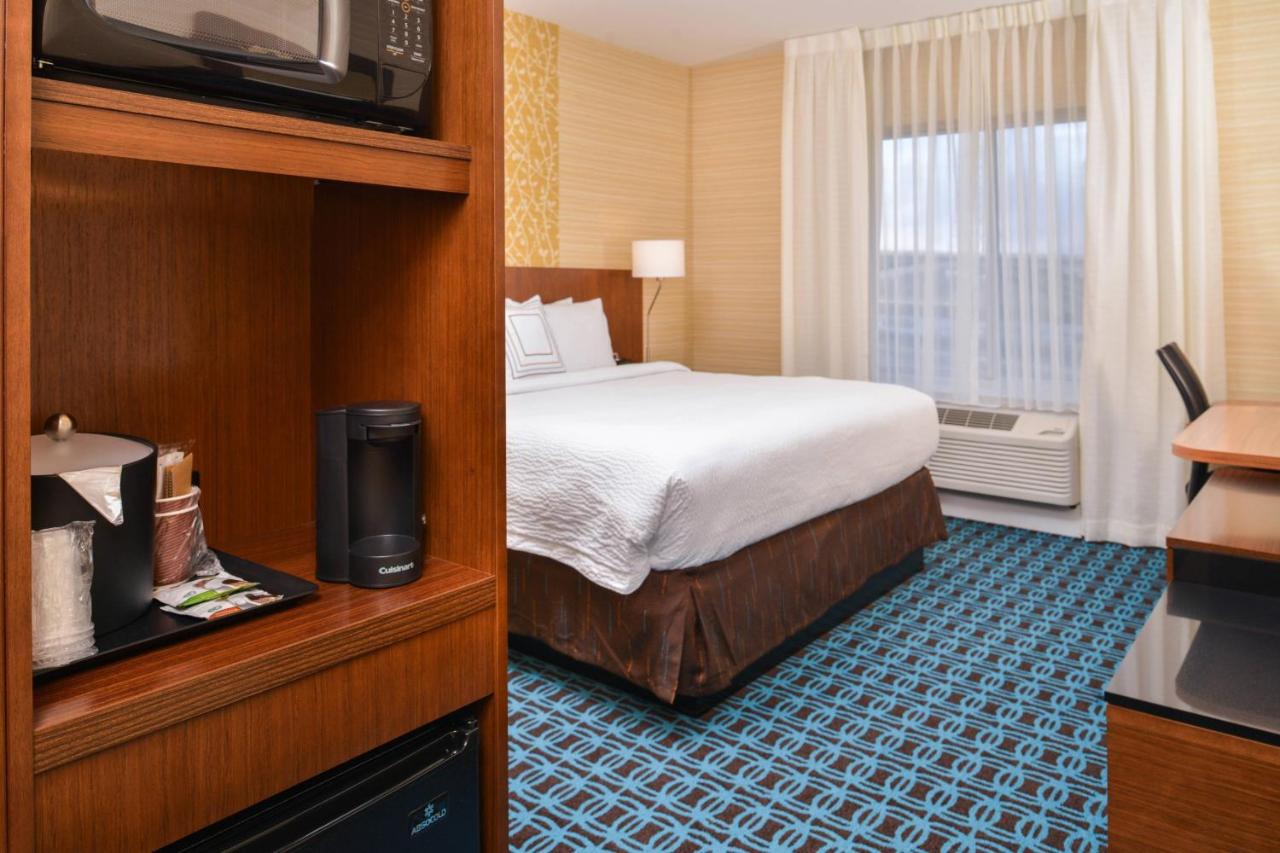 | Fairfield Inn & Suites by Marriott Eugene East/Springfield