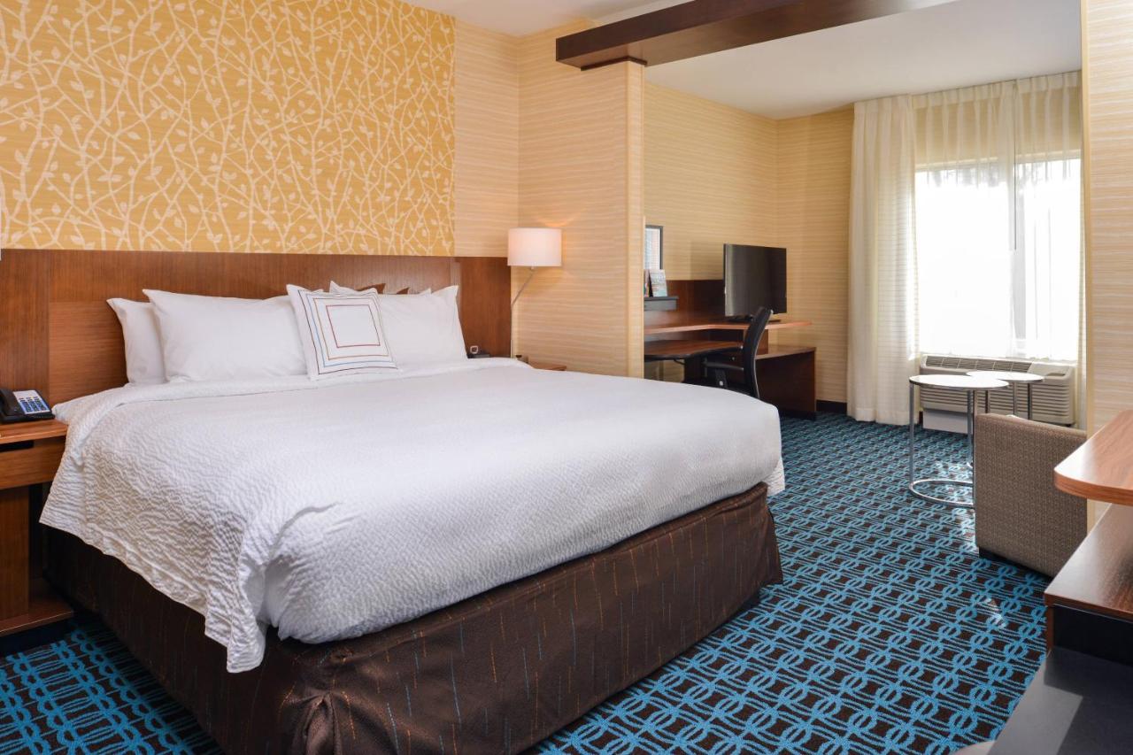 | Fairfield Inn & Suites by Marriott Eugene East/Springfield