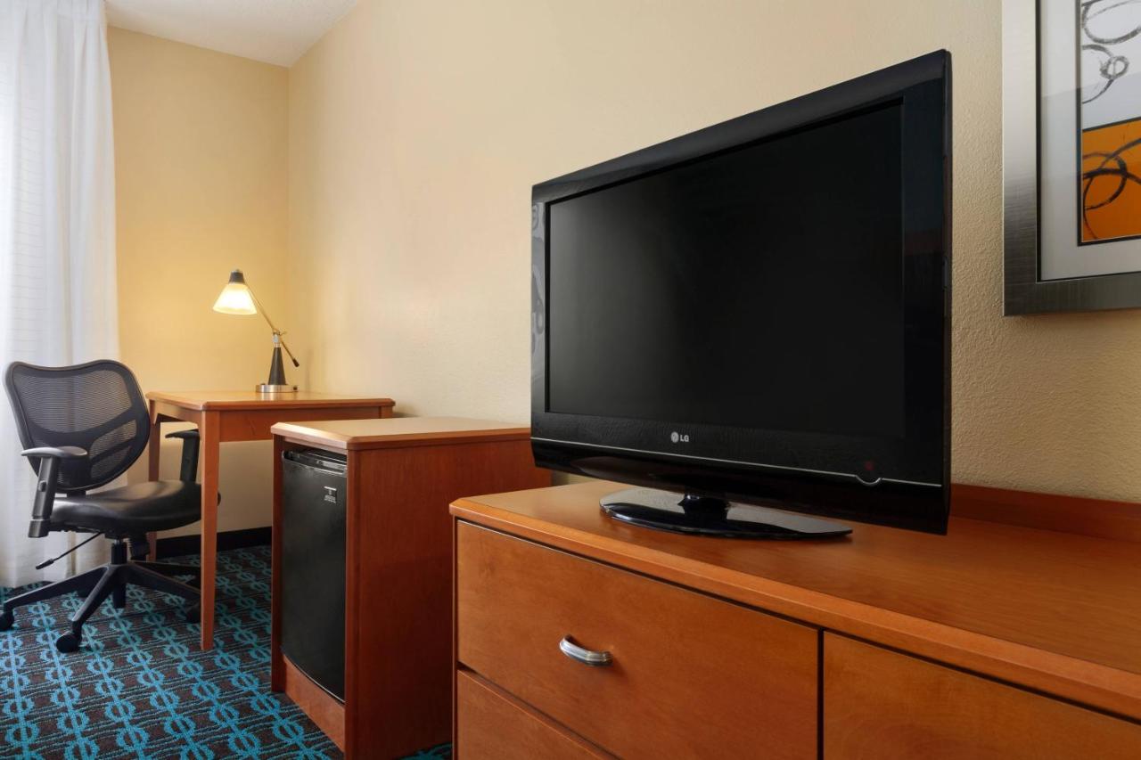 | Fairfield Inn & Suites Omaha East/Council Bluffs, IA