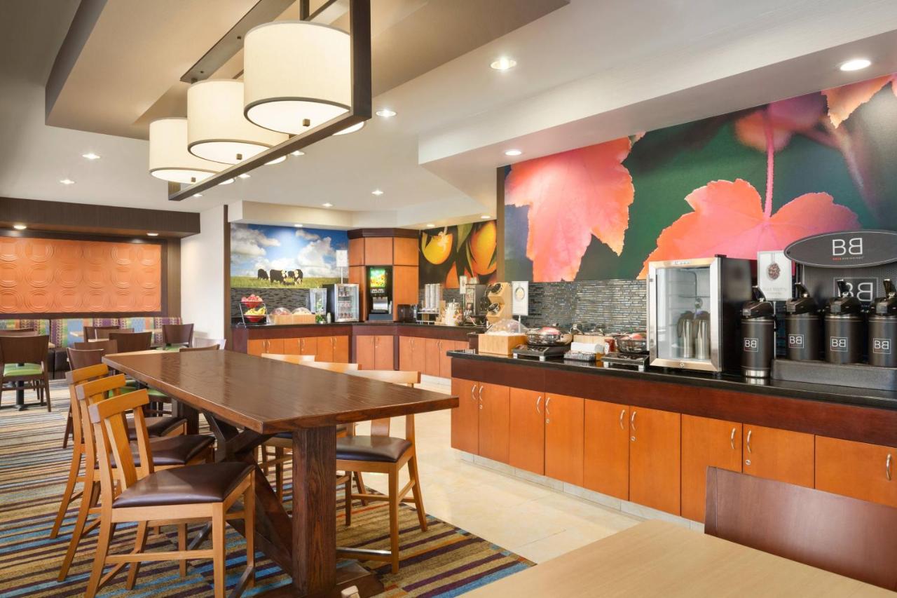 | Fairfield Inn & Suites Omaha East/Council Bluffs, IA