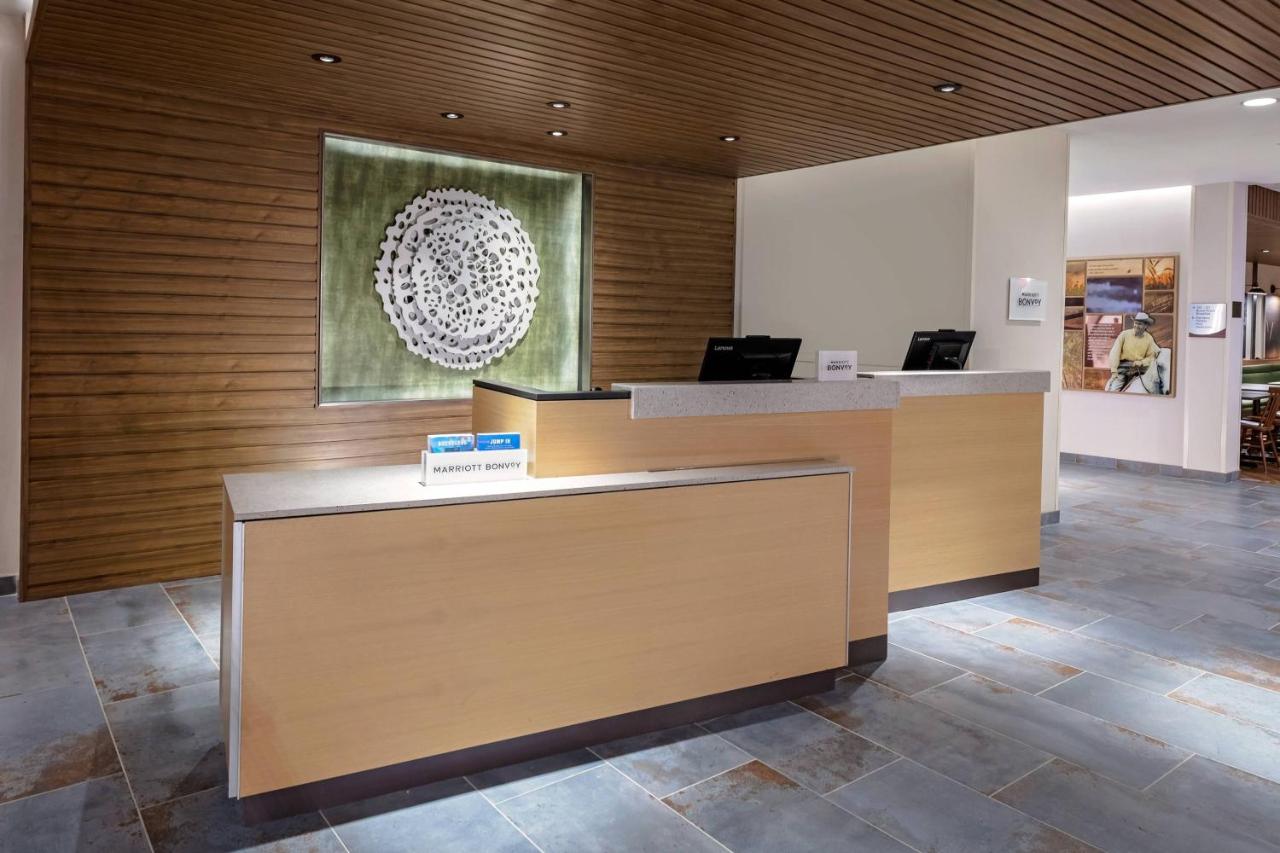 | Fairfield by Marriott Port Clinton Waterfront
