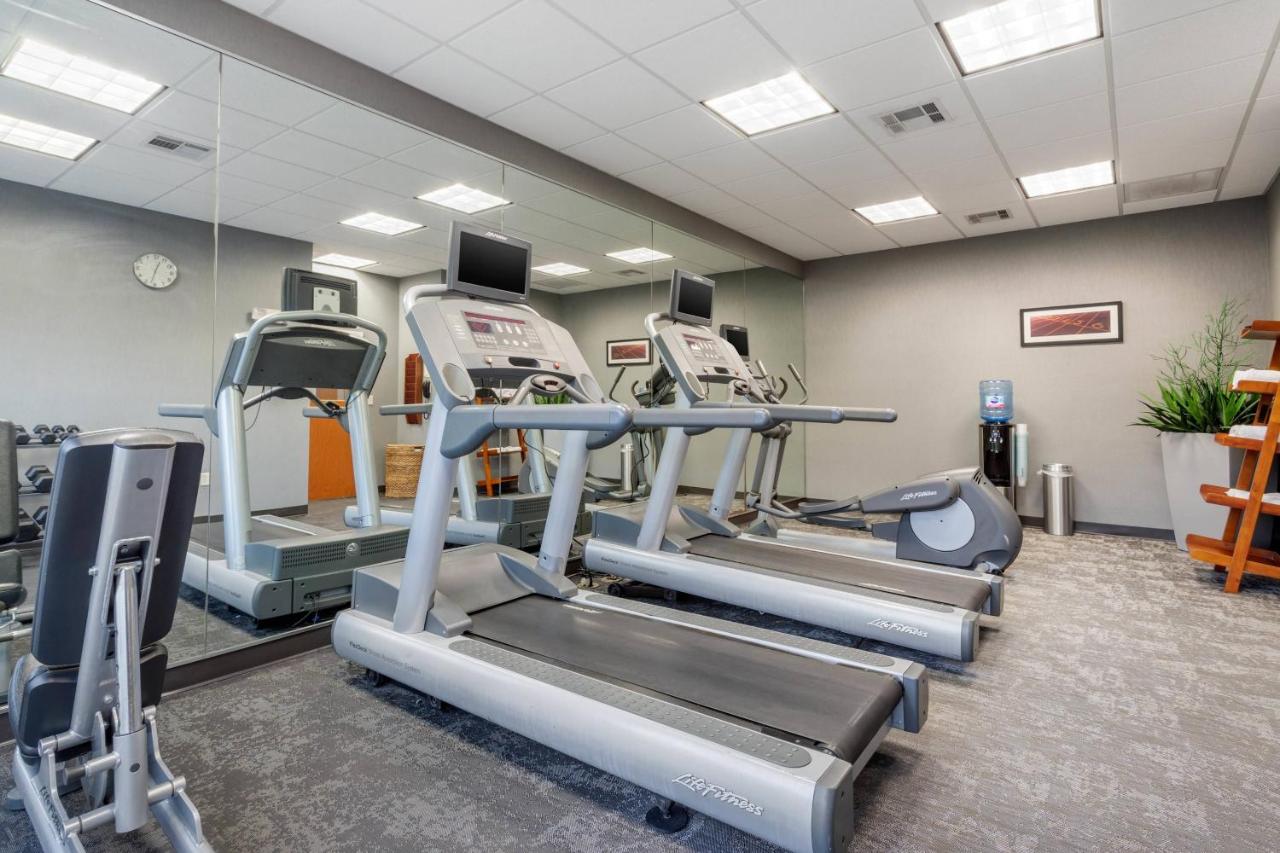 | Fairfield Inn & Suites by Marriott Houston Conroe