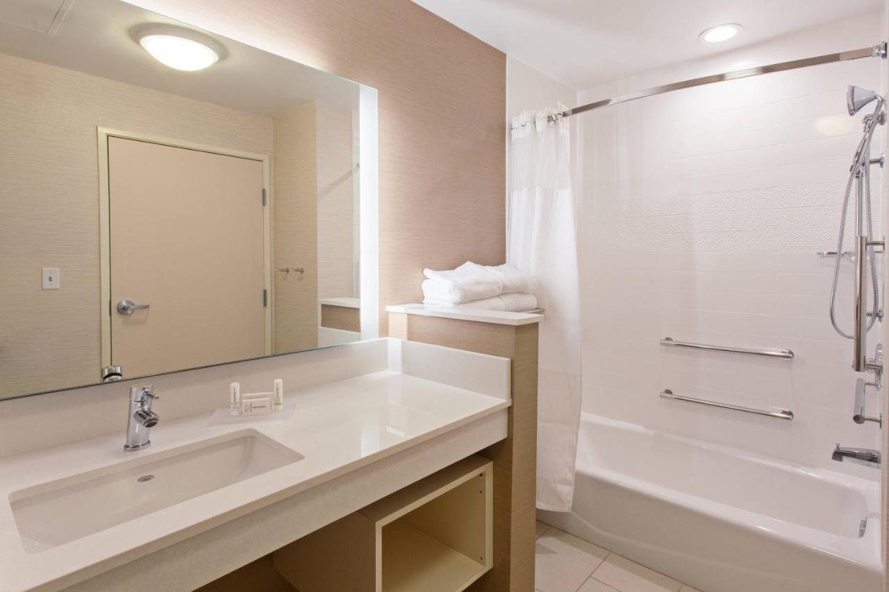 | Fairfield Inn & Suites by Marriott Tucumcari