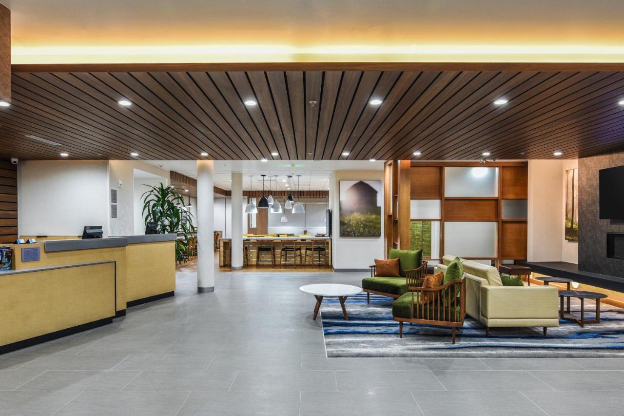 | Fairfield Inn & Suites by Marriott Ontario Rancho Cucamonga