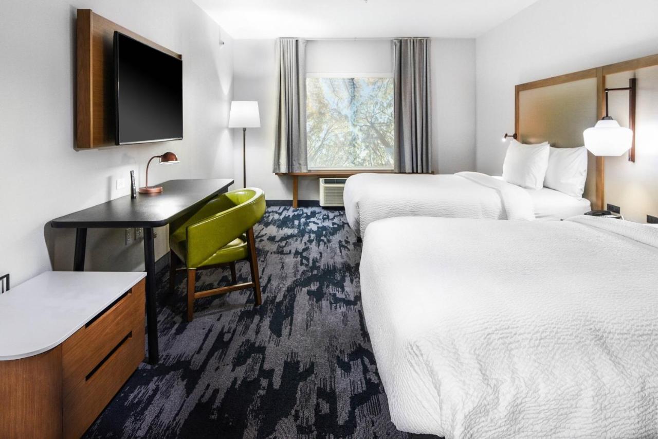 | Fairfield Inn & Suites by Marriott Ontario Rancho Cucamonga