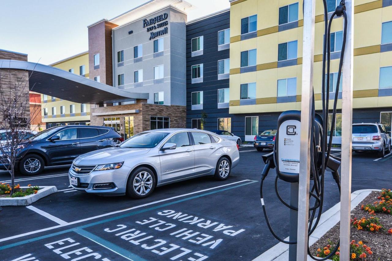 | Fairfield Inn & Suites by Marriott Ontario Rancho Cucamonga