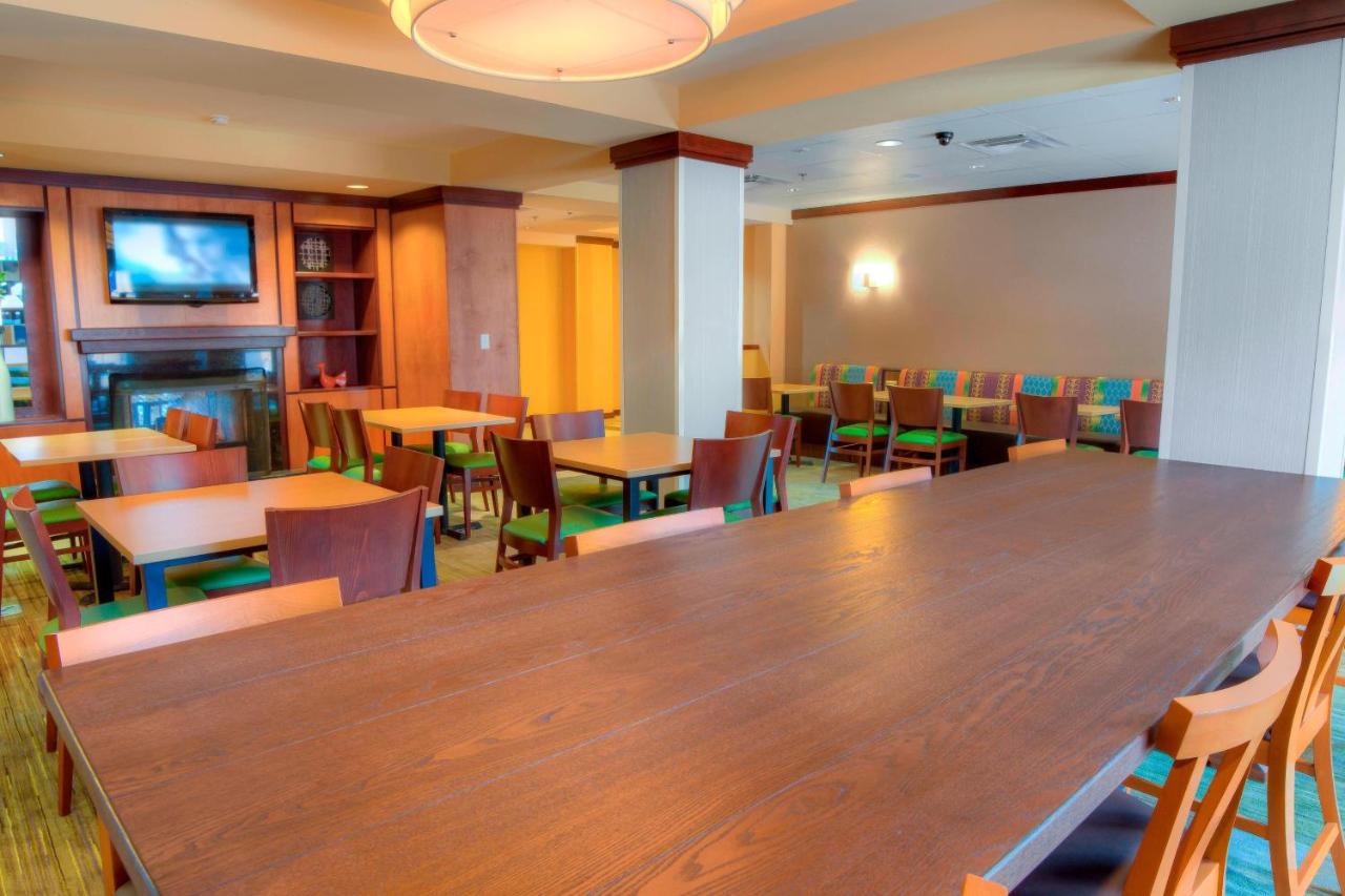 | Fairfield Inn & Suites by Marriott Mobile Daphne/ E Shore
