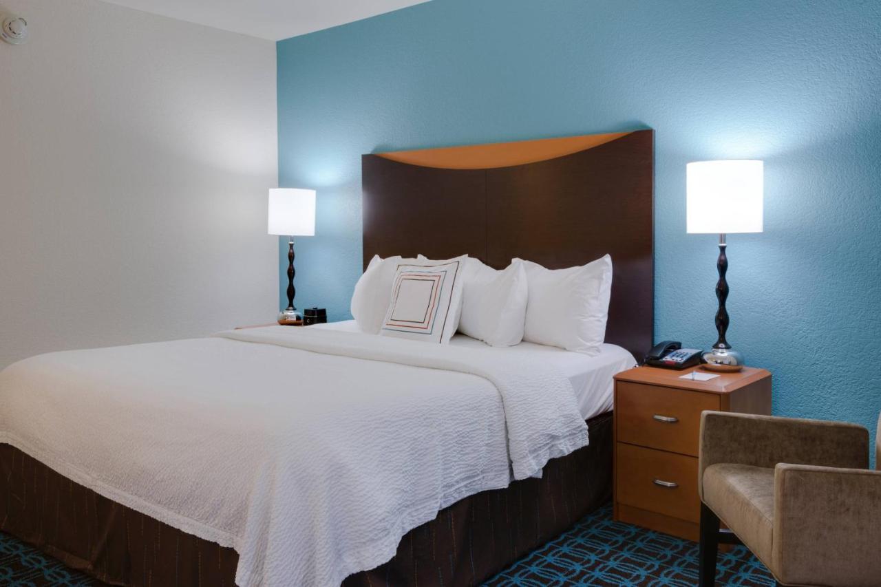 | Fairfield Inn and Suites by Marriott Titusville Kennedy Space Center