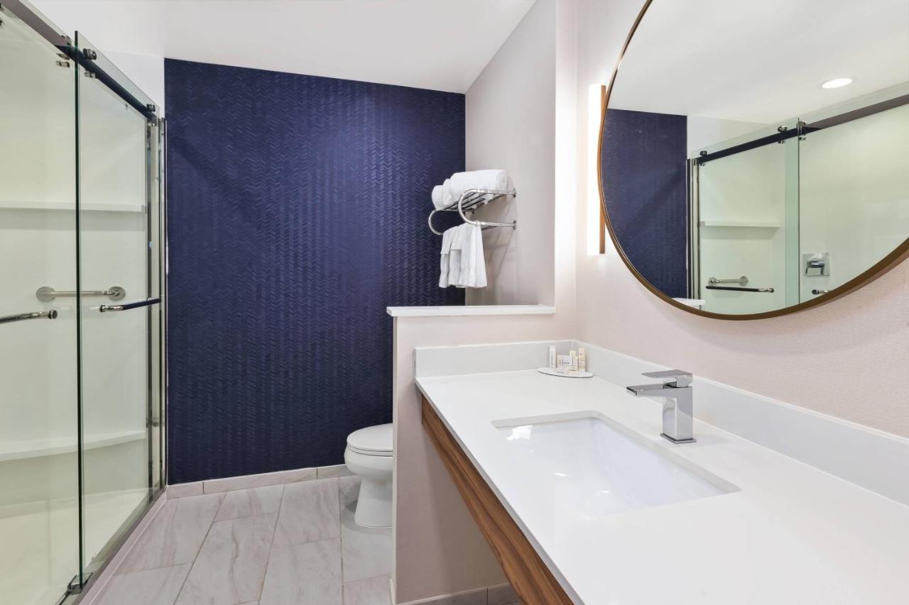 | Fairfield Inn & Suites by Marriott Goshen