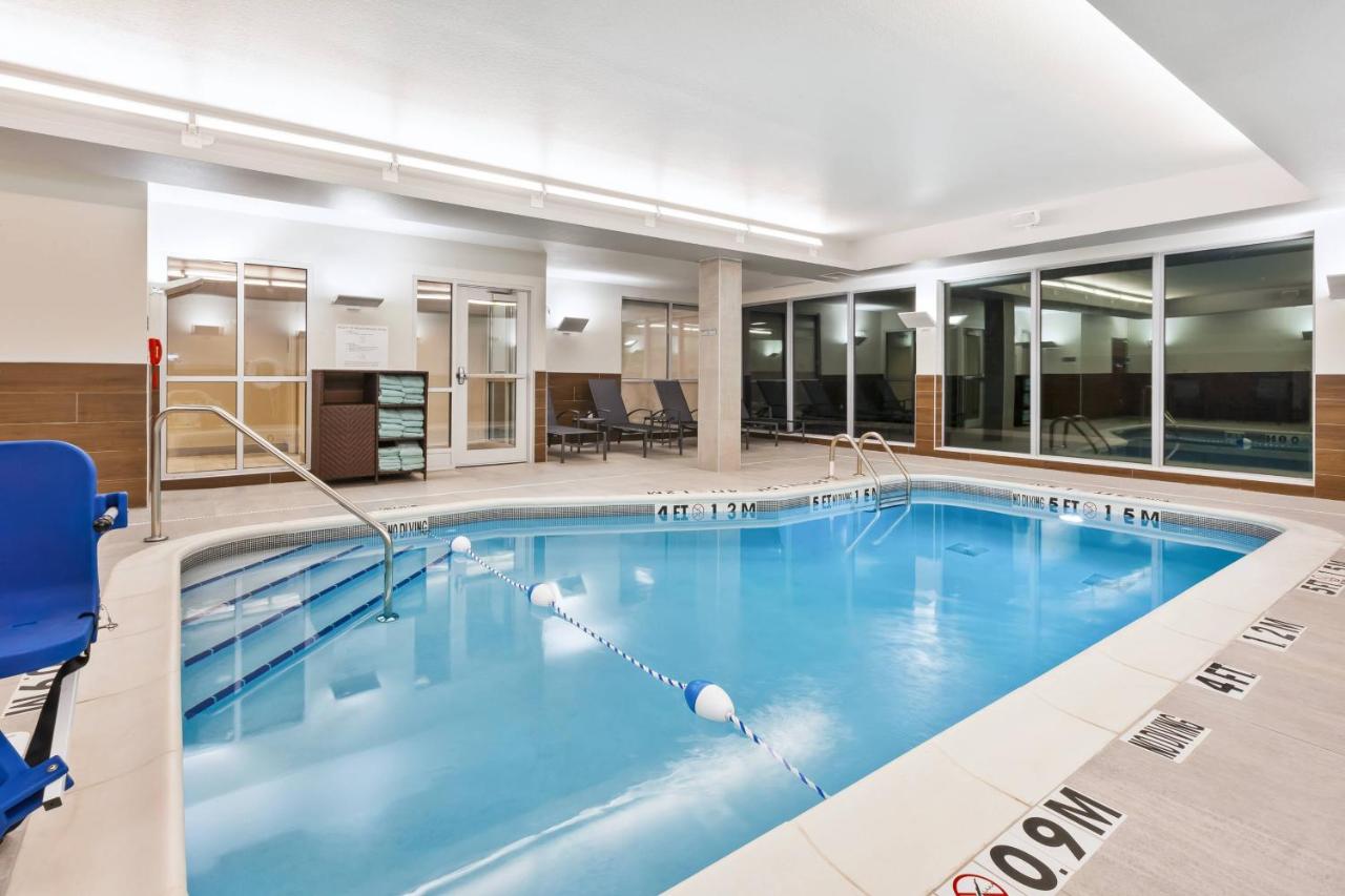 | Fairfield Inn & Suites by Marriott Goshen