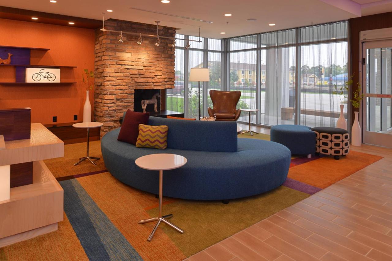 | Fairfield Inn & Suites Fremont