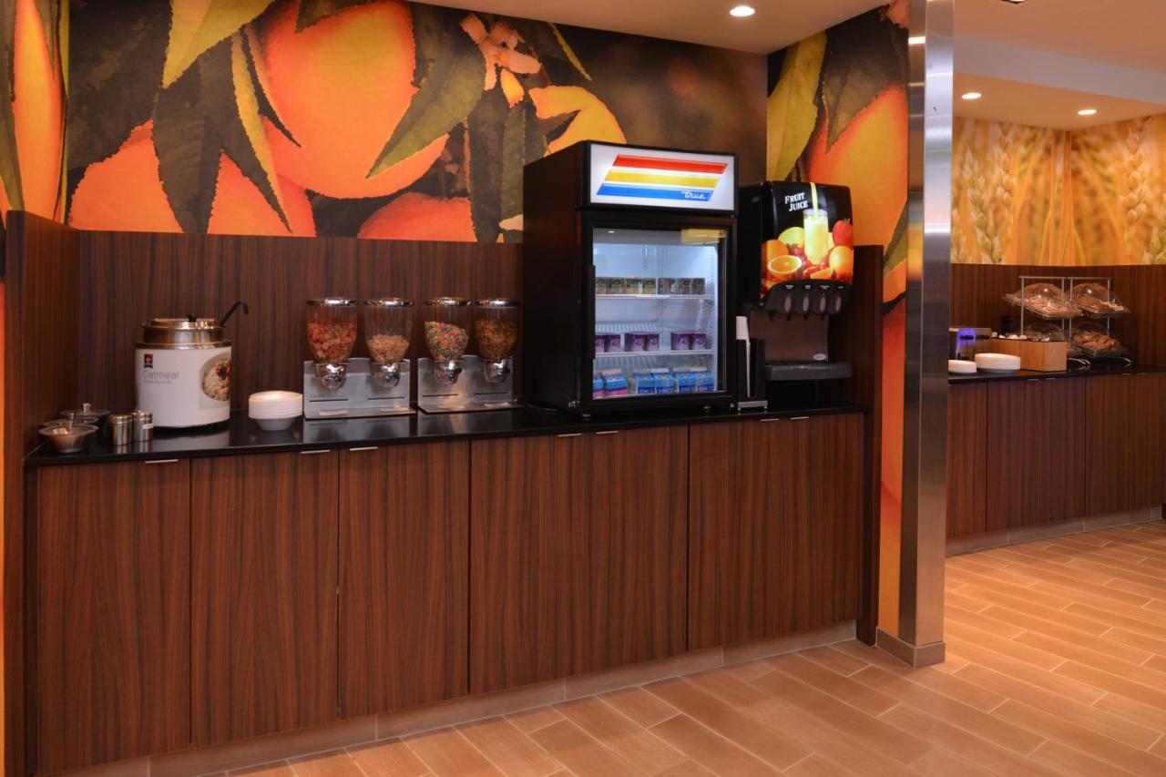 | Fairfield Inn & Suites Fremont