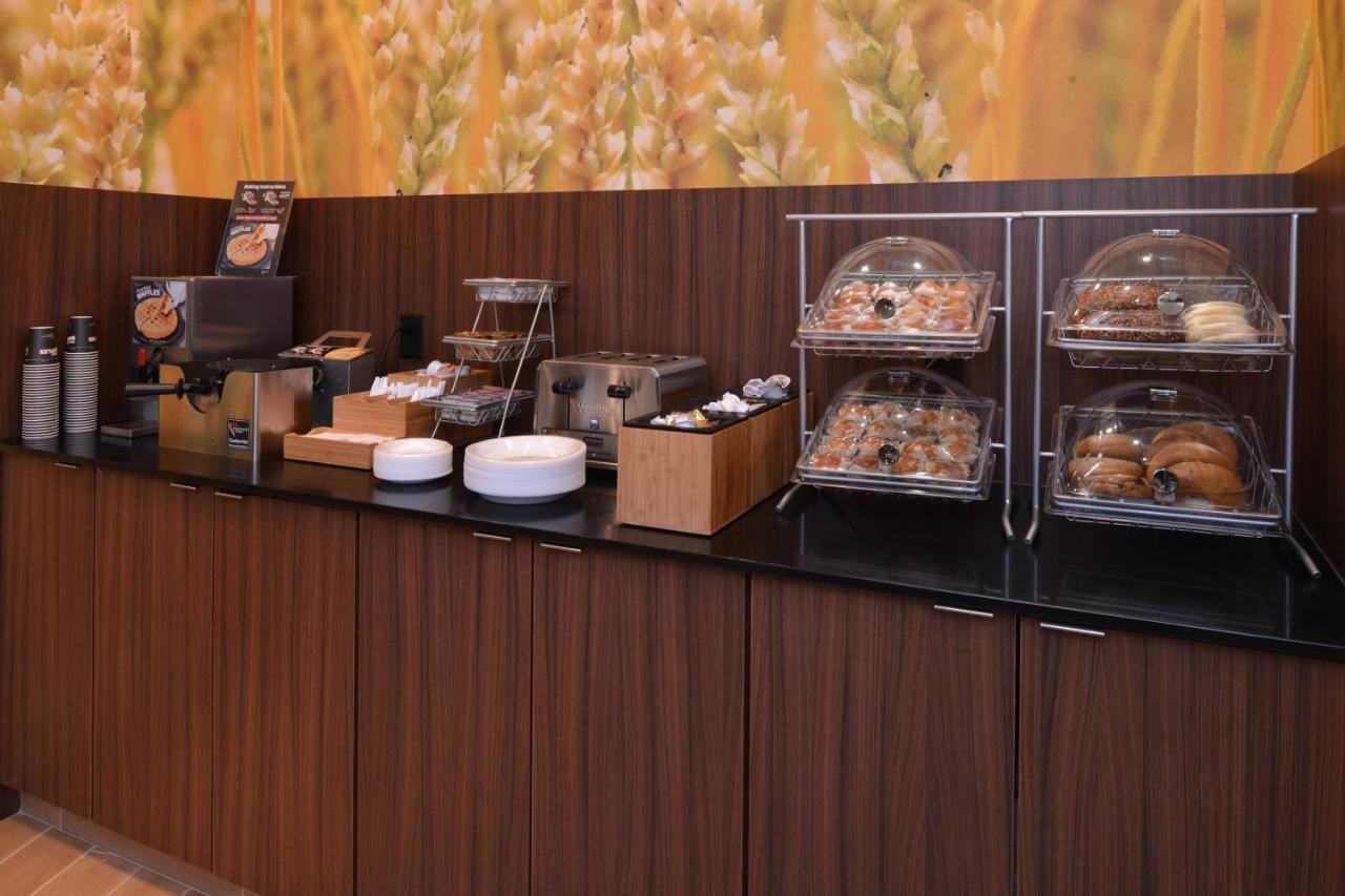| Fairfield Inn & Suites Fremont