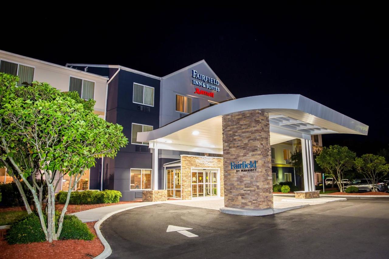 | Fairfield Inn & Suites Fredericksburg