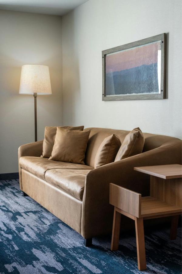 | Fairfield by Marriott Inn & Suites Louisville Shepherdsville