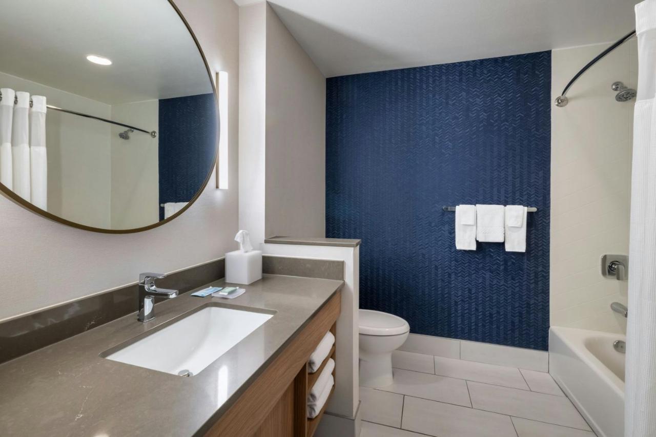 | Fairfield by Marriott Inn & Suites Louisville Shepherdsville