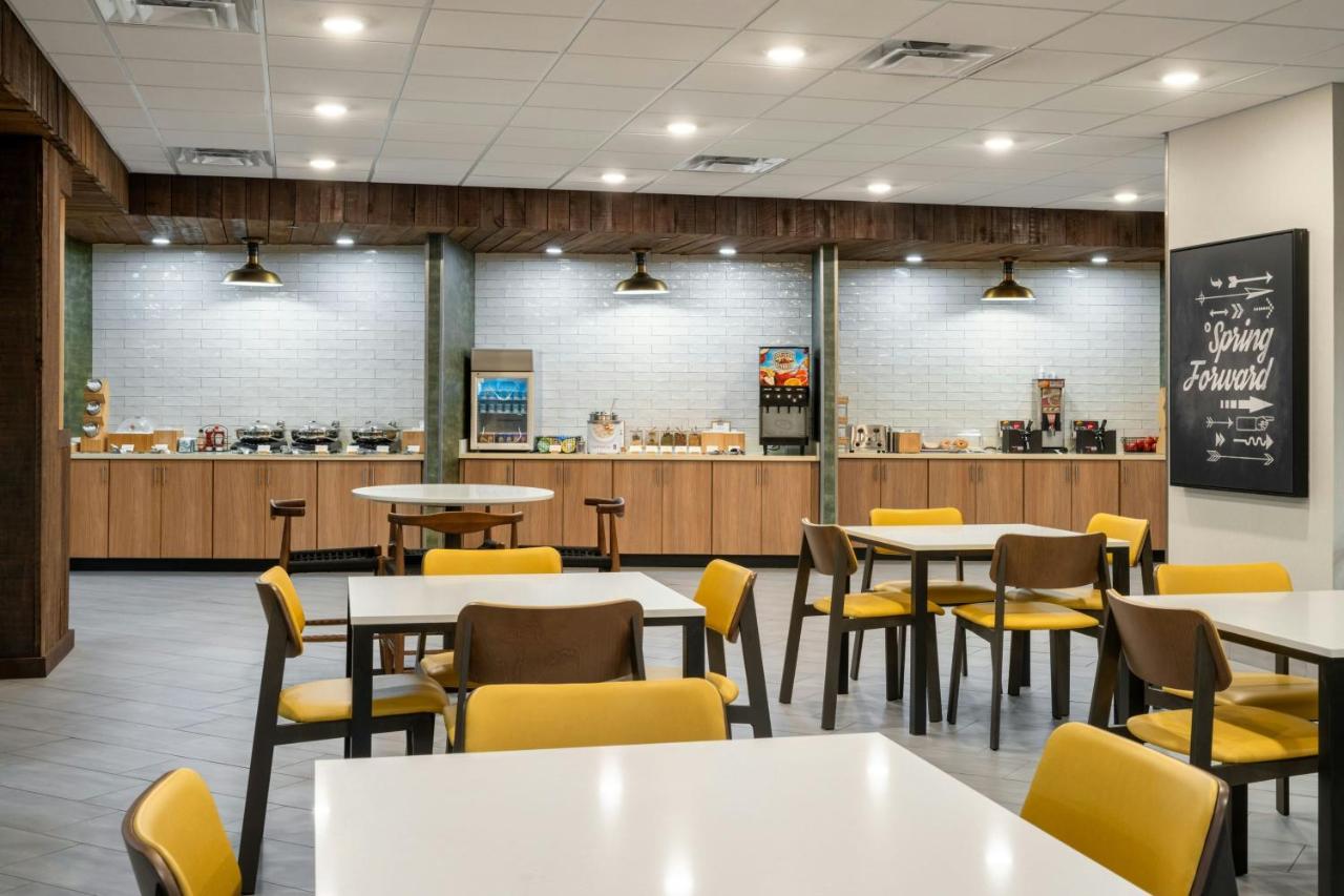 | Fairfield by Marriott Inn & Suites Louisville Shepherdsville
