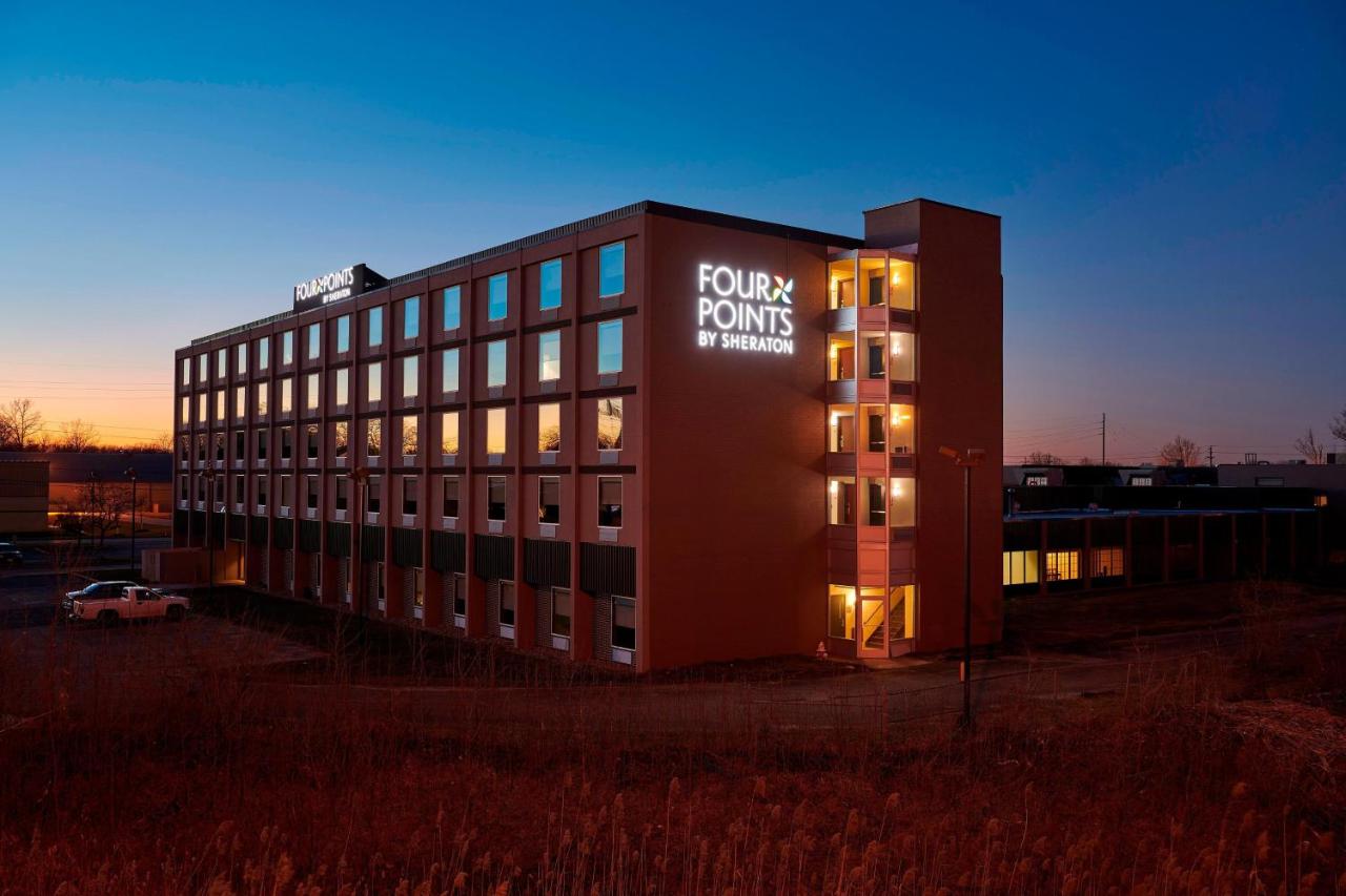 | Four Points by Sheraton Cleveland-Eastlake