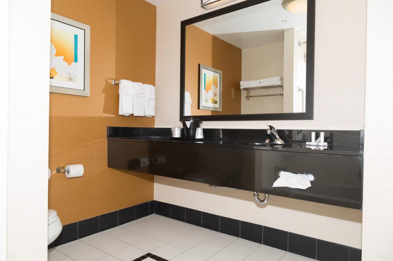 | Fairfield Inn & Suites by Marriott Morgantown