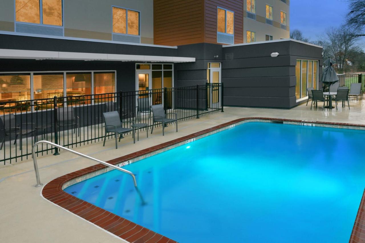  | Fairfield Inn & Suites by Marriott El Dorado