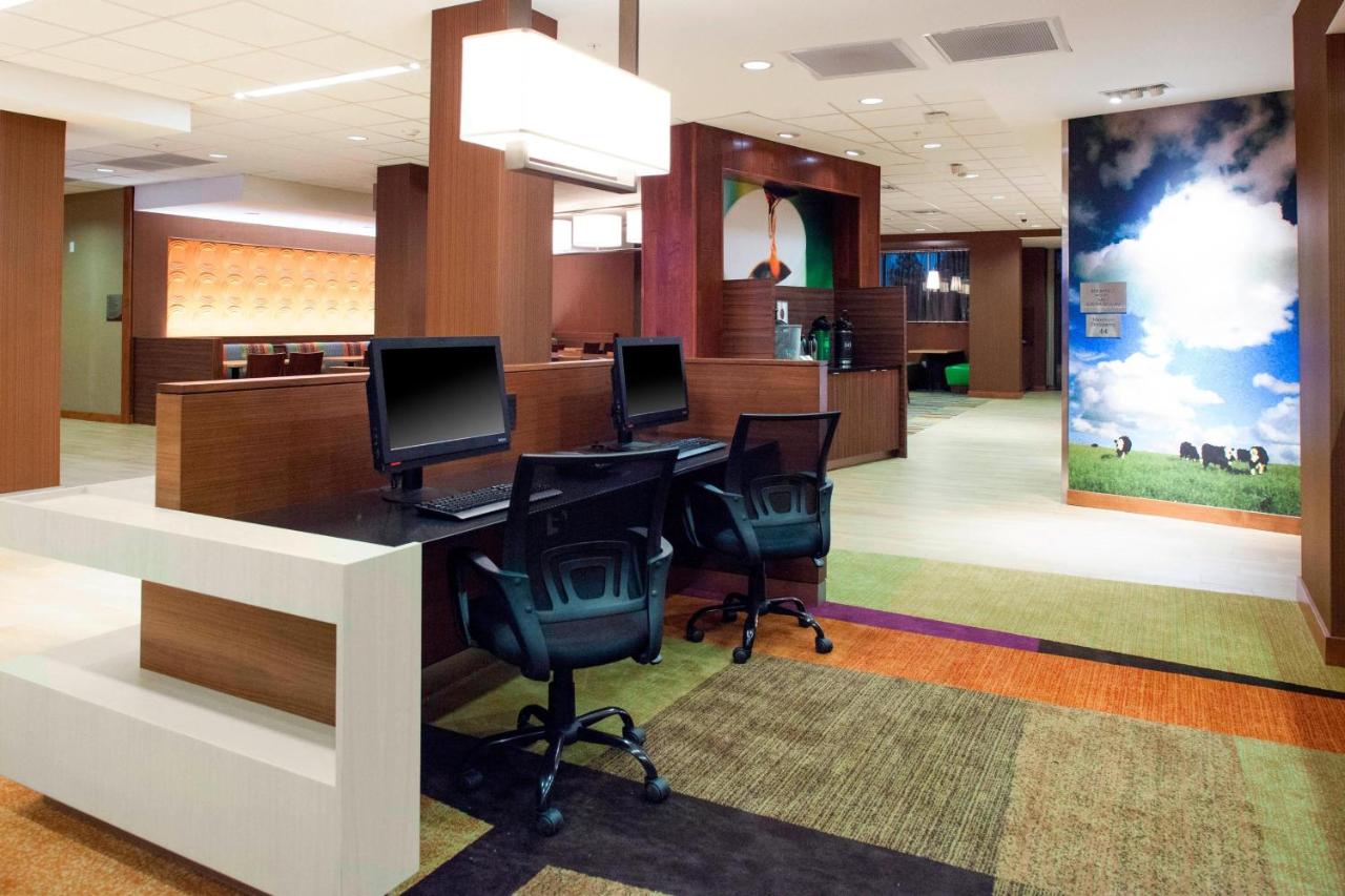 | Fairfield Inn & Suites by Marriott Flagstaff Northeast