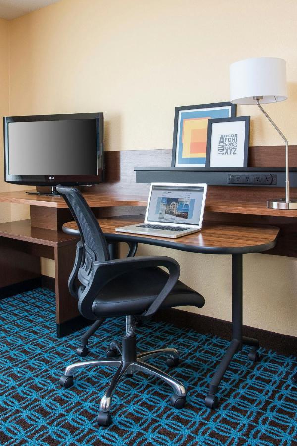 | Fairfield Inn & Suites by Marriott Branson