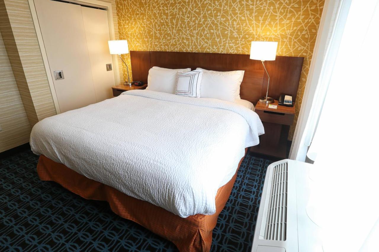 | Fairfield Inn & Suites by Marriott Madison Verona