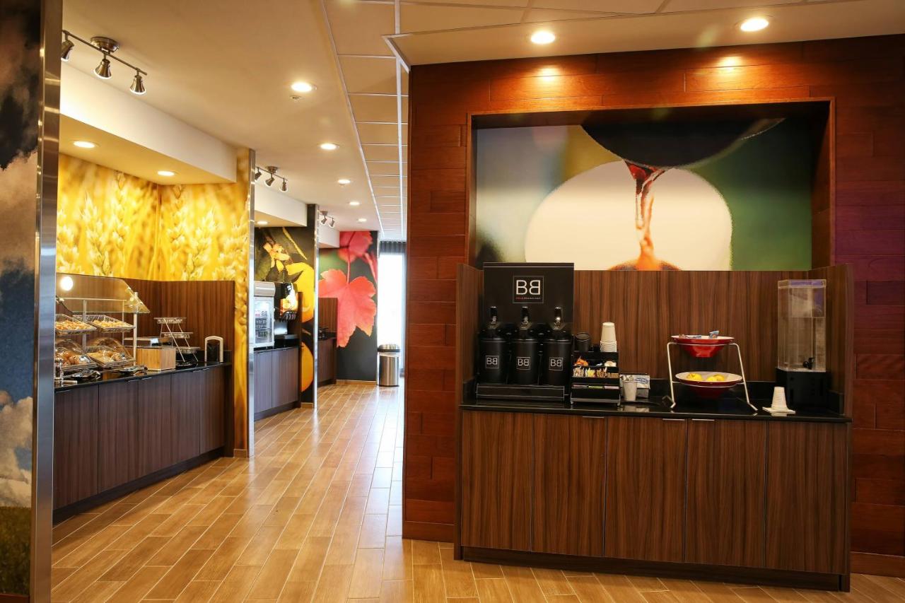 | Fairfield Inn & Suites by Marriott Madison Verona