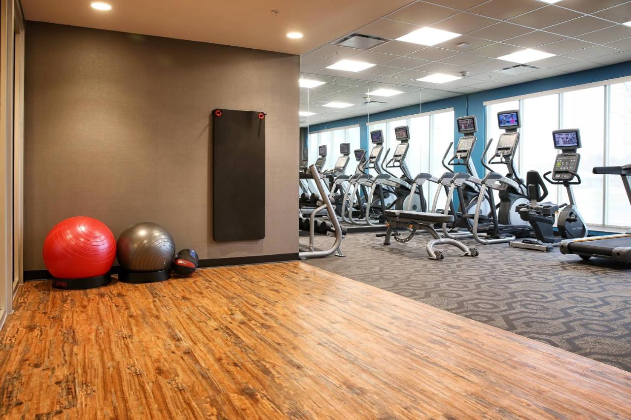 | Fairfield Inn & Suites by Marriott Madison Verona