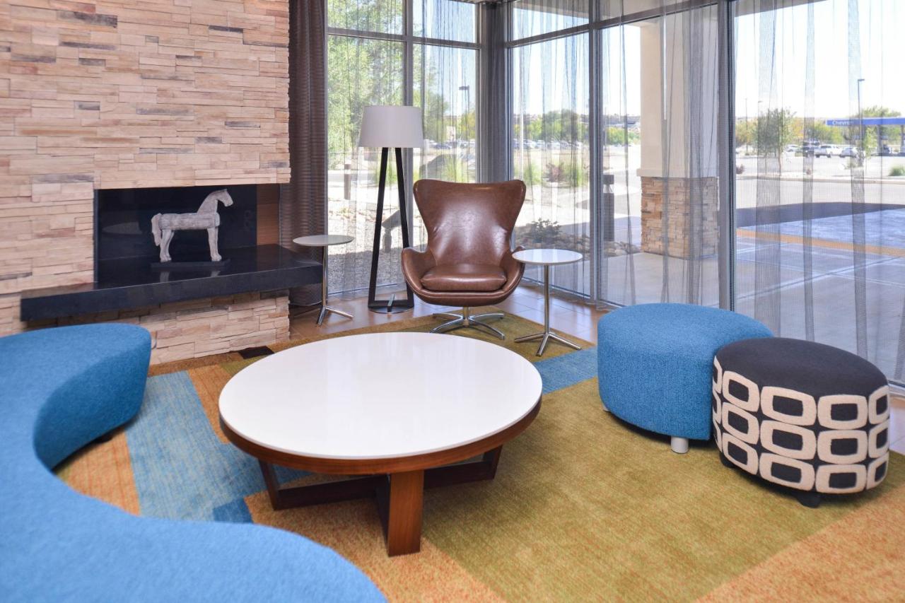 | Fairfield Inn & Suites by Marriott Farmington
